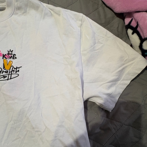 George White Graphic Tee with Blue Bear - Picture 3 of 6